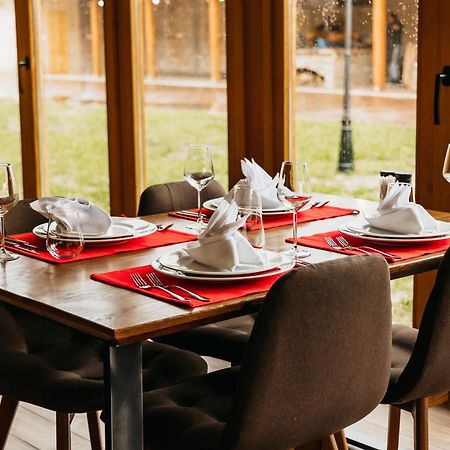 Pansion Mihica Dvori Hotel Babina Greda Ngoại thất bức ảnh