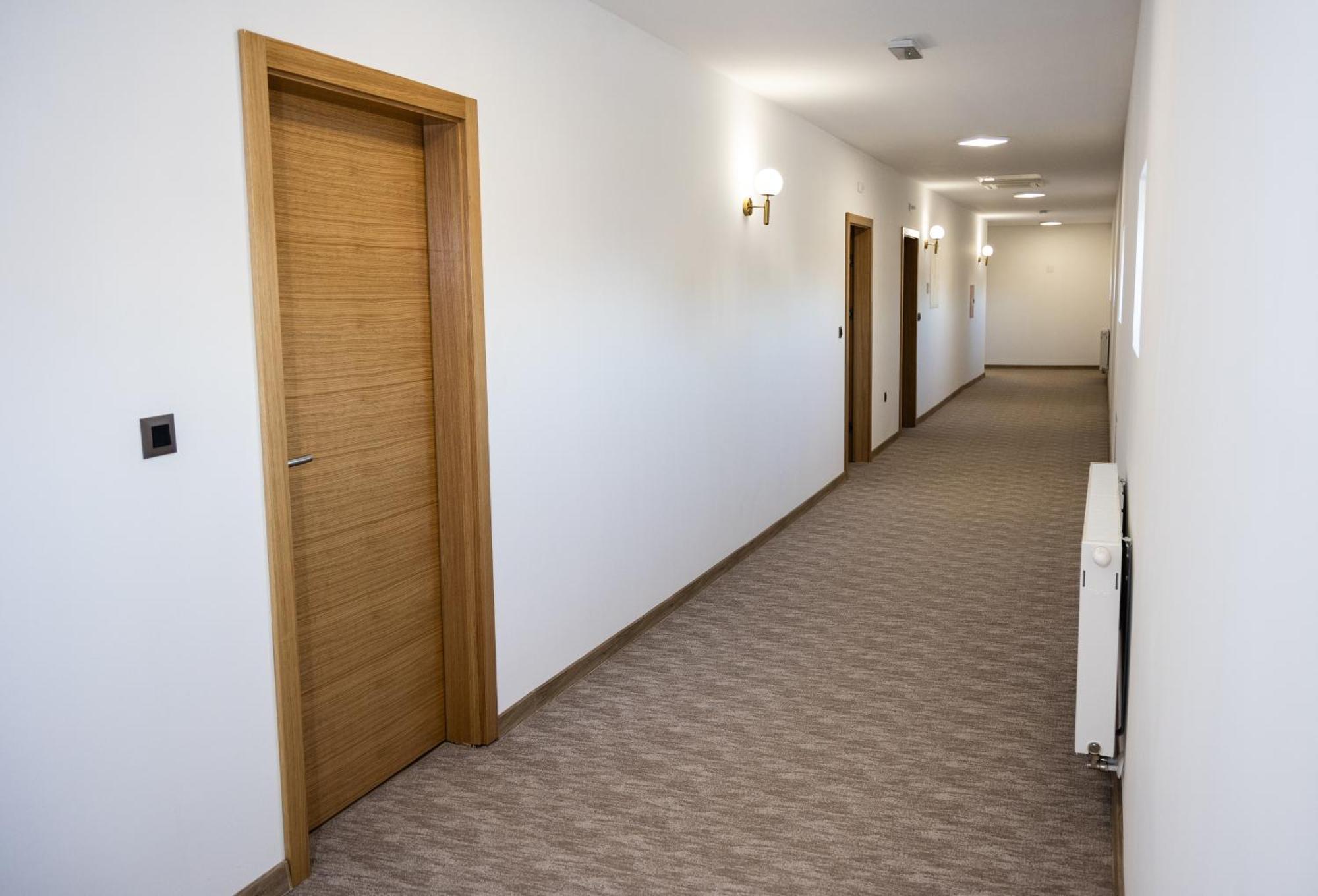 Pansion Mihica Dvori Hotel Babina Greda Ngoại thất bức ảnh